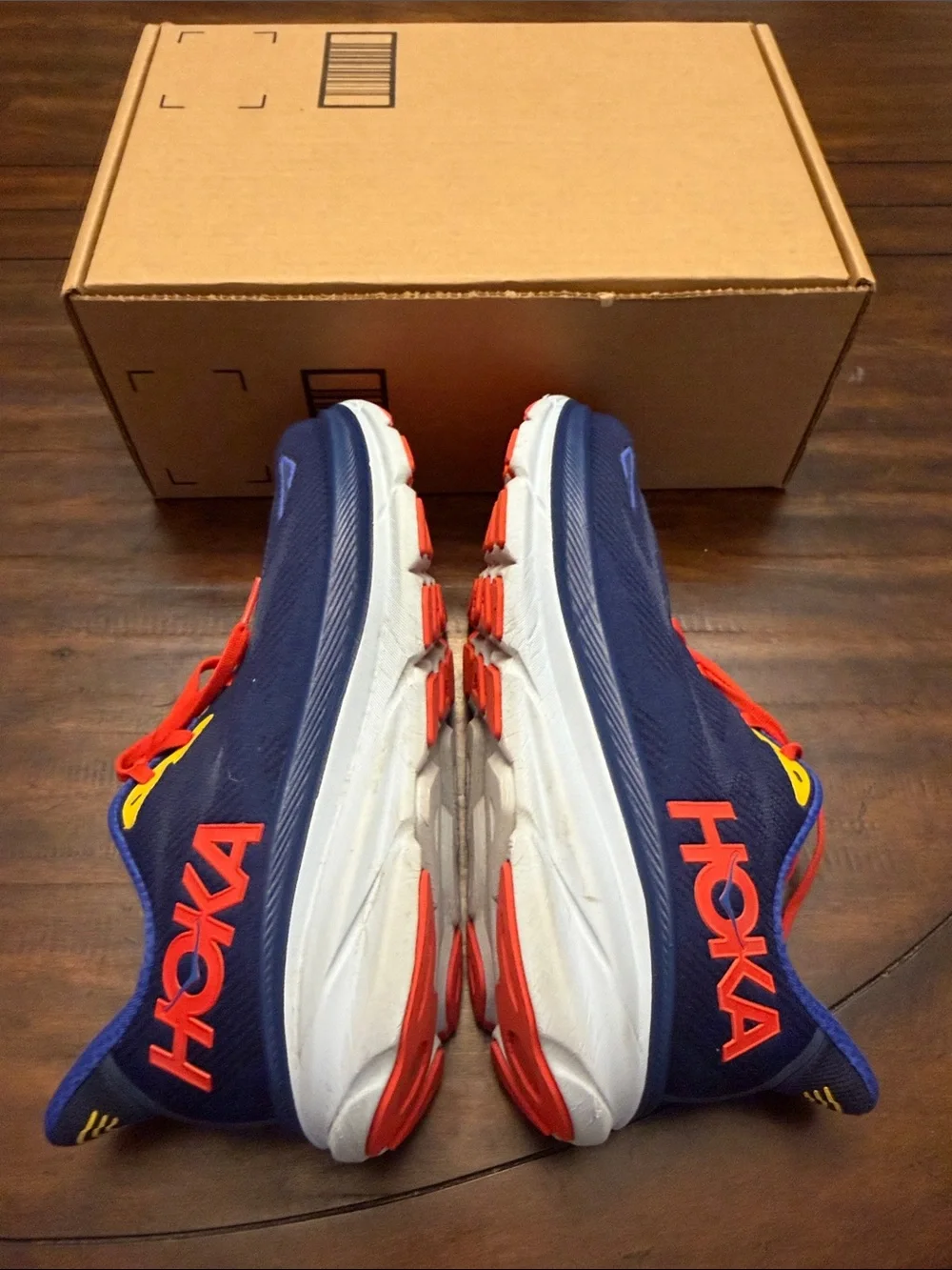 Hoka Blue Wide Clifton 9 US 9.5 ACS